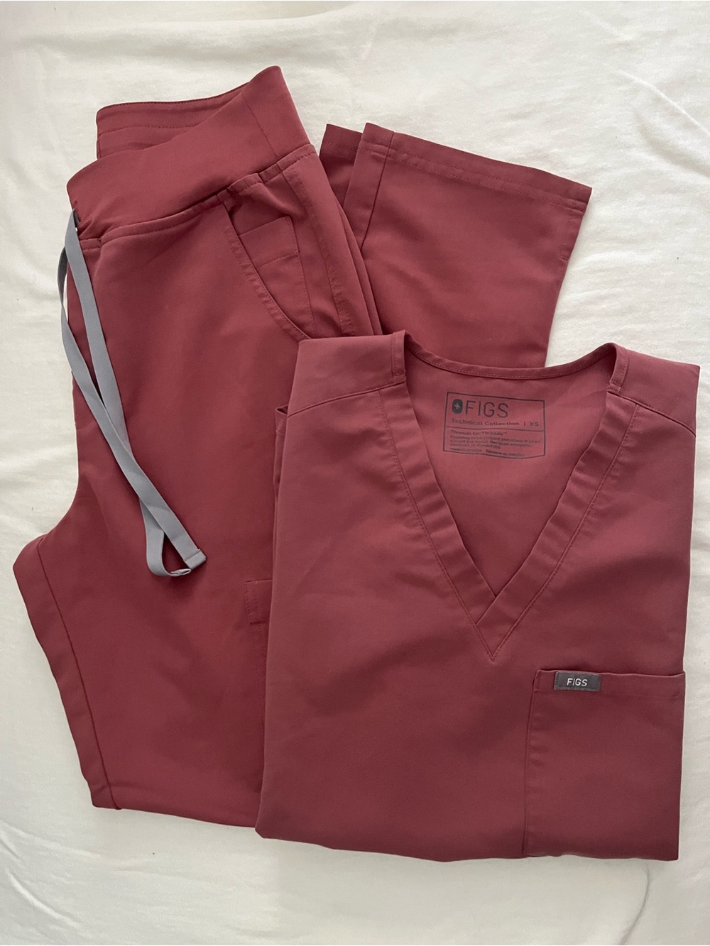 FIGS Scrub Set Mauve